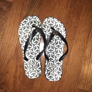 TORY BURCH FLIP FLOPS
